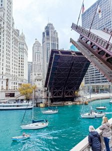 chicago bridge - Richest Neighborhoods in Chicago